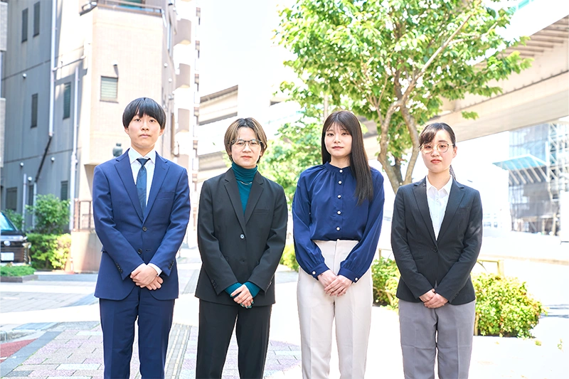社員